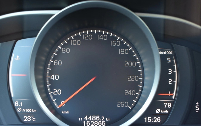Volvo V60 cena 57900 przebieg: 162000, rok produkcji 2016 z Krzanowice małe 781